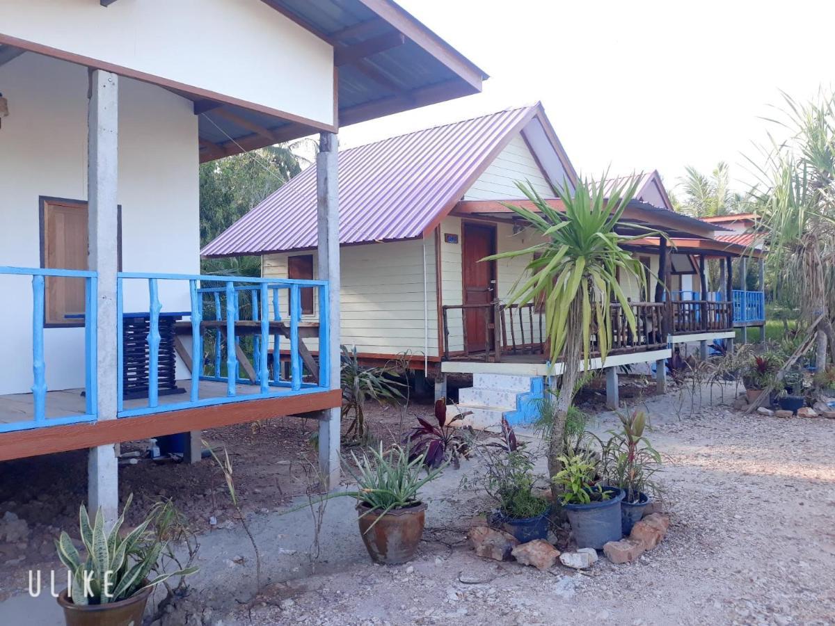 Blue Sky Bungalow Koh Jum Exterior foto
