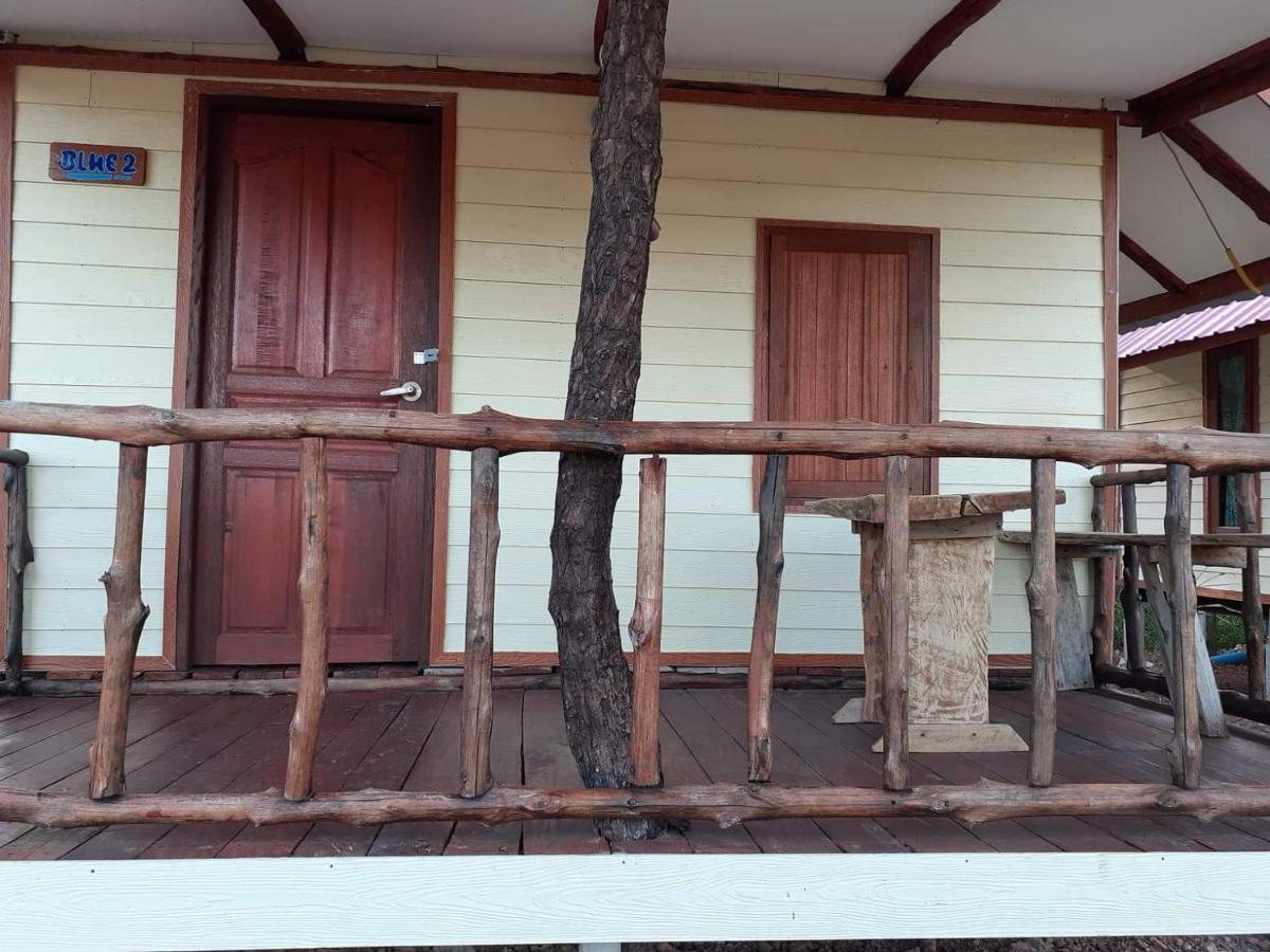 Blue Sky Bungalow Koh Jum Exterior foto