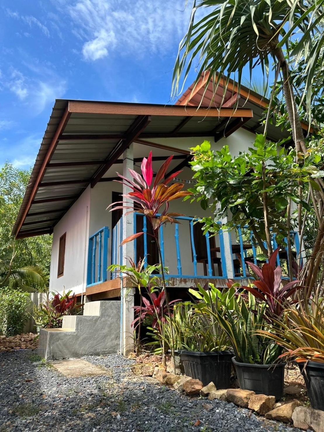 Blue Sky Bungalow Koh Jum Exterior foto